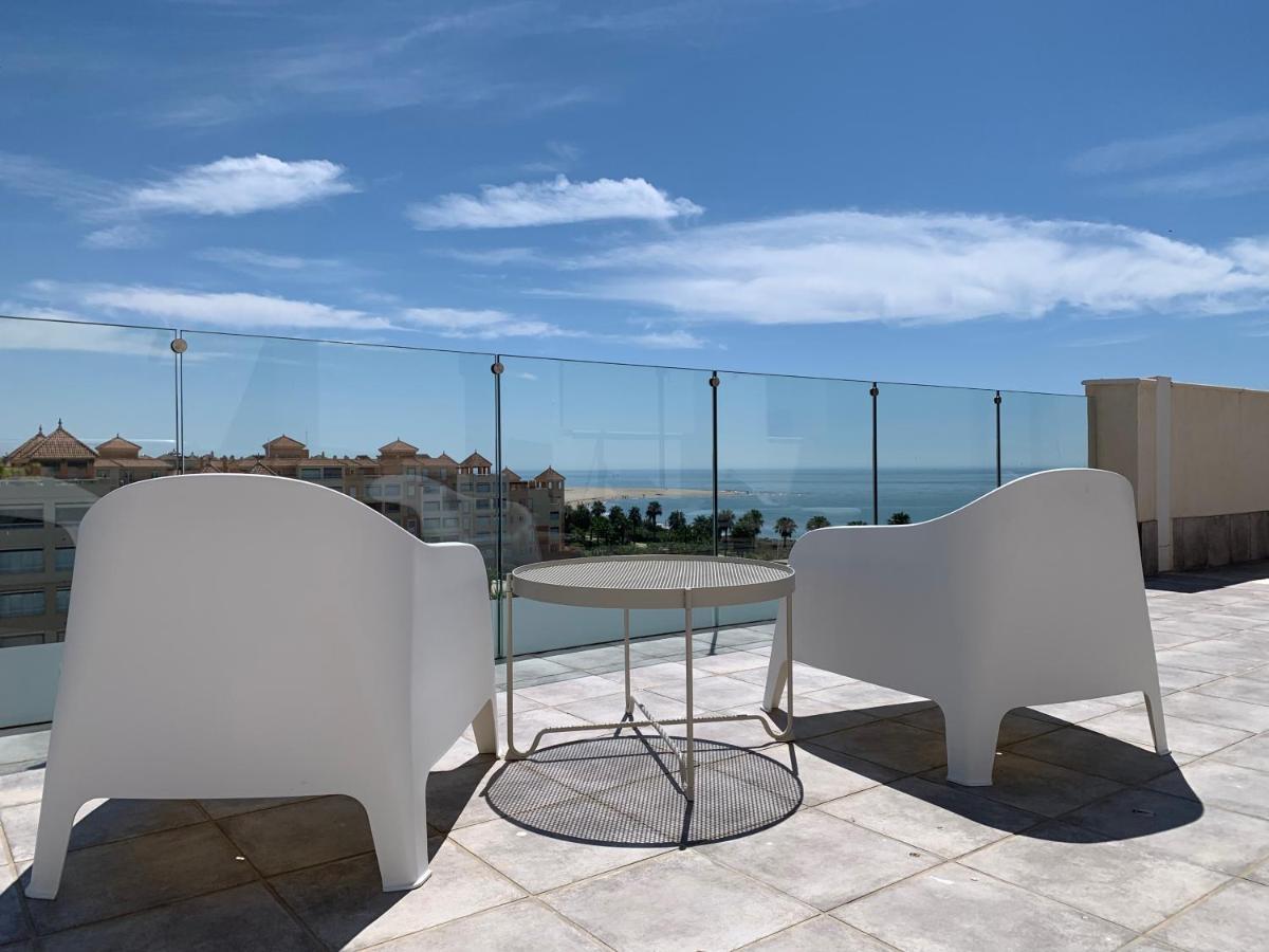 Penthouse With Wide Terrace Next To The Ocean Apartment Уелва Екстериор снимка
